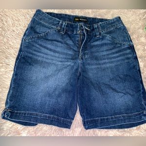 EUC - Lee women’s shorts